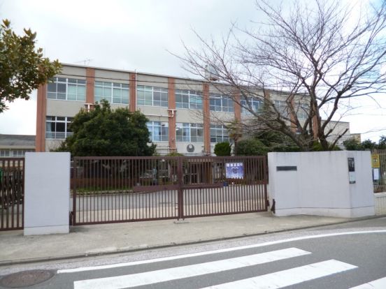 春日野小学校の画像