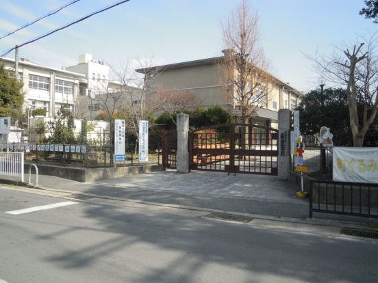 青谷小学校の画像