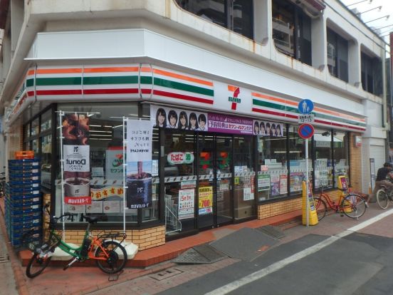 セブンイレブン 下丸子駅前店の画像