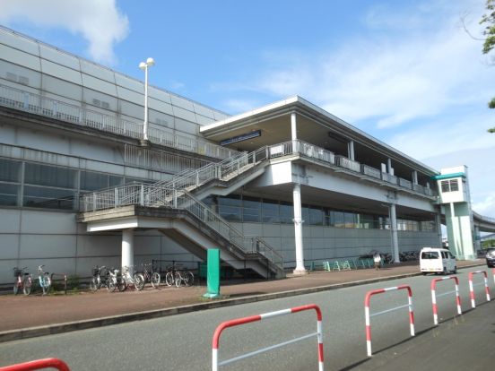 大阪モノレール線 万博記念公園駅の画像