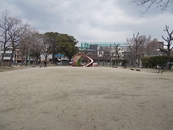 榎阪大池公園の画像