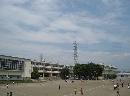 【伊勢原市】成瀬小学校の画像