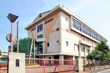 大田区立東蒲中学校の画像