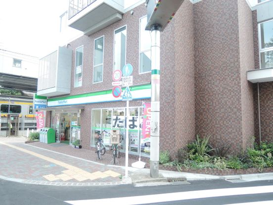 ファミリーマート矢川駅前店の画像