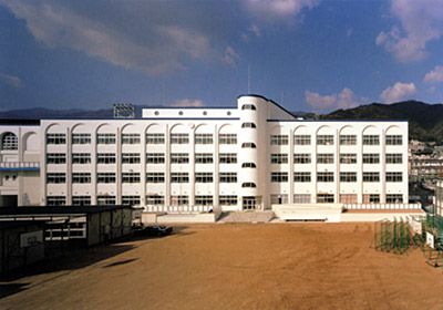 本山中学校の画像