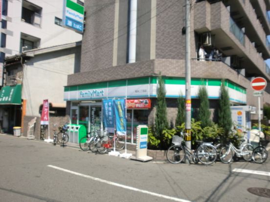 ファミリーマート 塚本二丁目店の画像