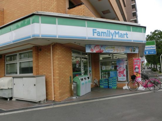 ファミリーマート三国本町二丁目店の画像