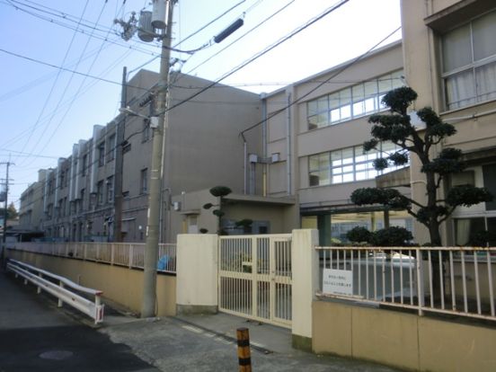 大阪市立 加島小学校の画像