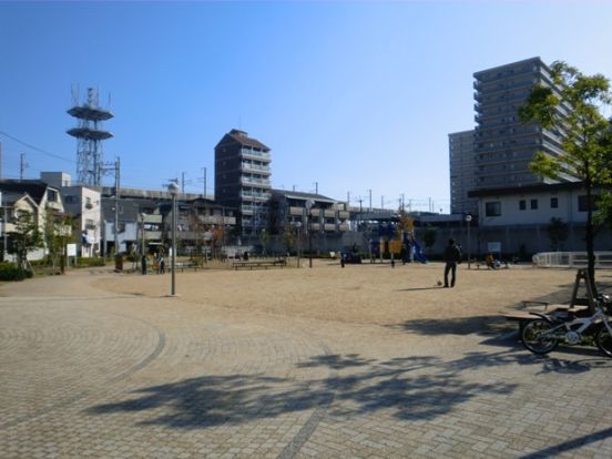 加島駅前公園の画像