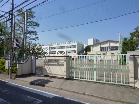 立川市立第三小学校の画像