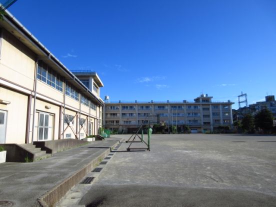 川崎市立 鷺沼小学校の画像