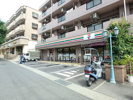 セブン−イレブン川崎宮前店の画像