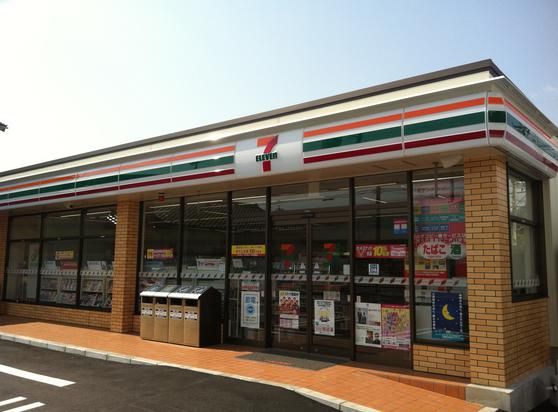 セブンイレブン練馬石神井高校前店の画像