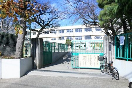 大田区立 赤松小学校の画像