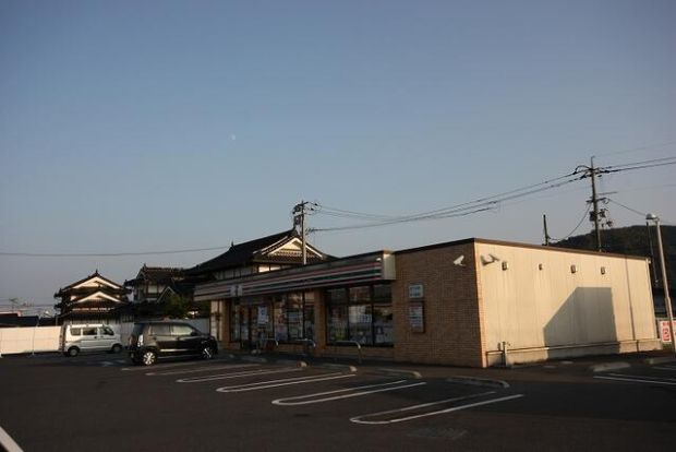 セブン−イレブン津山院庄店の画像