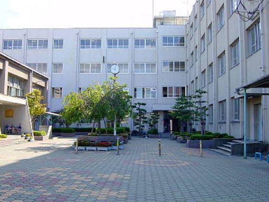 高槻市立 大冠小学校の画像