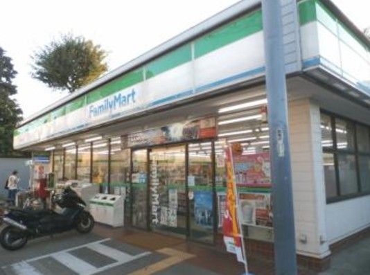 ファミリーマート・丸萬上井草店の画像