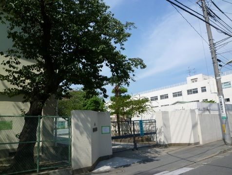 大田区立 矢口東小学校の画像