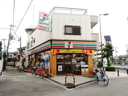 セブンイレブン【東淡路4丁目】の画像