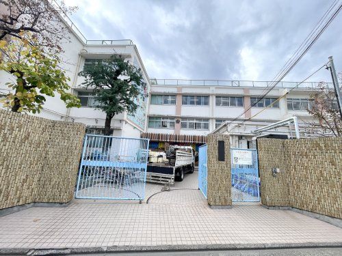 北区立西ヶ原小学校の画像