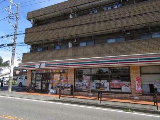  セブン−イレブン川崎神木本町２丁目店の画像