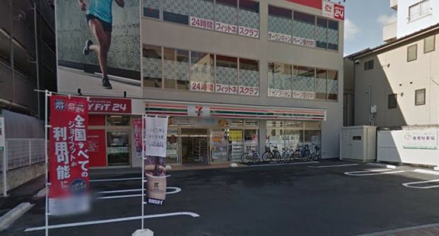 セブンイレブン 東武練馬駅北口店の画像