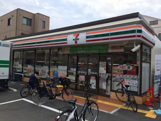 セブンイレブン大阪阪南町3丁目店の画像