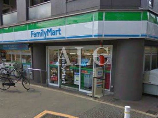 ファミリーマート高井戸西一丁目店の画像