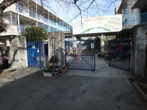 西宮市立小松小学校の画像