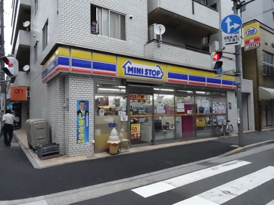 ミニストップ九段南四丁目店の画像