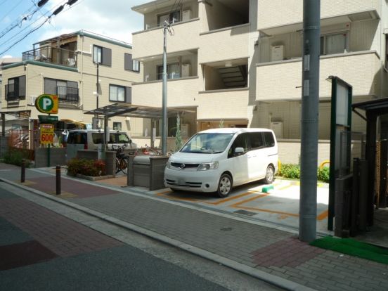 リパーク河堀口駅前の画像