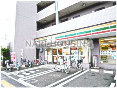 セブンーイレブン立川曙町３丁目店の画像