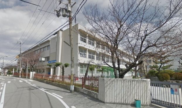 堺市立 三国丘小学校の画像