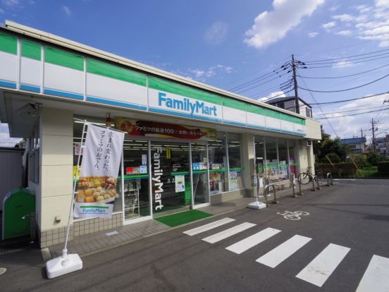 ファミリーマート練馬石神井町店の画像