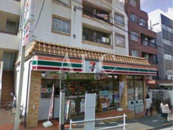 セブンイレブン新宿喜久井町店の画像