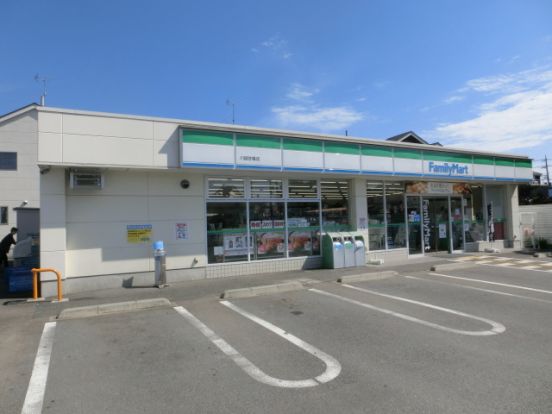 ファミリーマート 川越笠幡店の画像