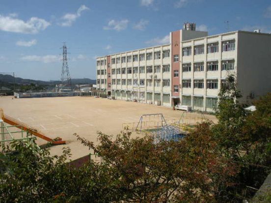 神戸市立広陵小学校の画像