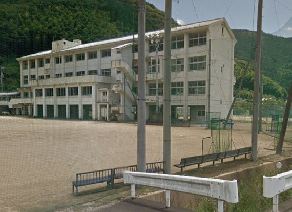 阿南市立加茂谷中学校の画像