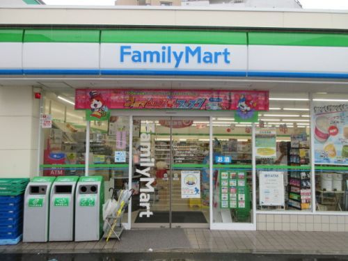 ファミリーマート 永山連光寺店の画像