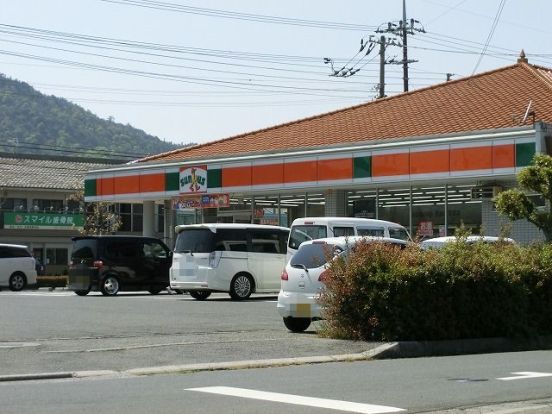 サンクス詫間町浜田店の画像