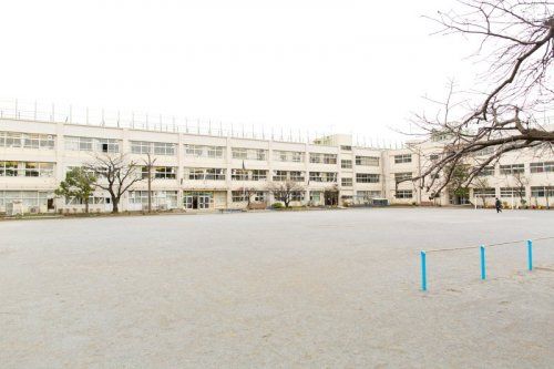 大田区立六郷小学校の画像