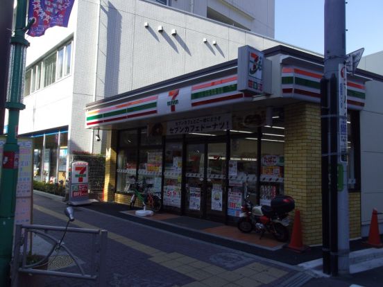 セブンイレブン渋谷笹塚２丁目店の画像