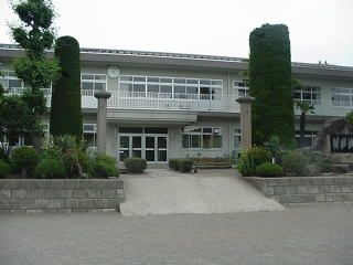 沼田市立薄根小学校の画像