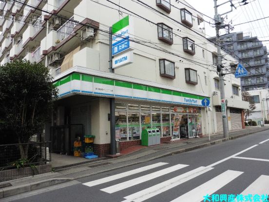 ファミリーマート 座間相模が丘二丁目店の画像