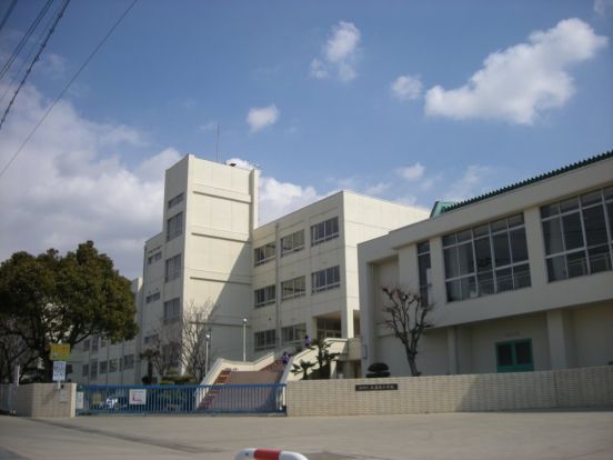 天満南小学校の画像