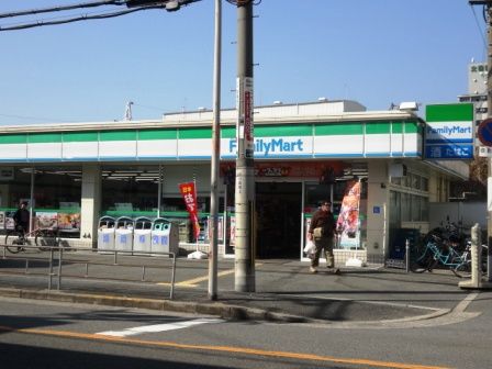 ファミリーマート　小松変電所前店の画像