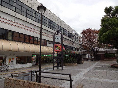 阪急電車　池田駅の画像