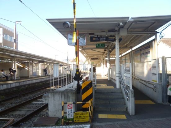 山下駅の画像
