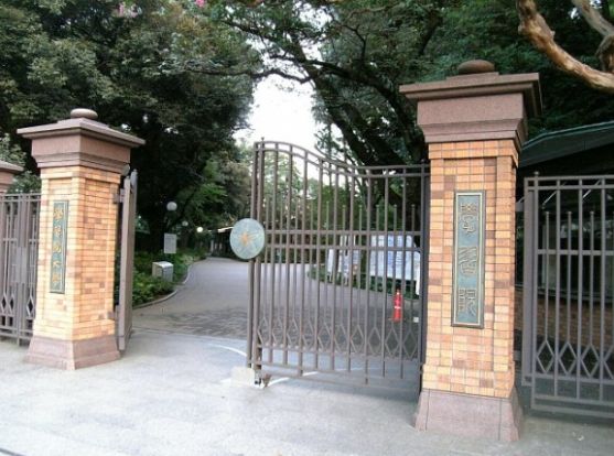 学習院大学の画像