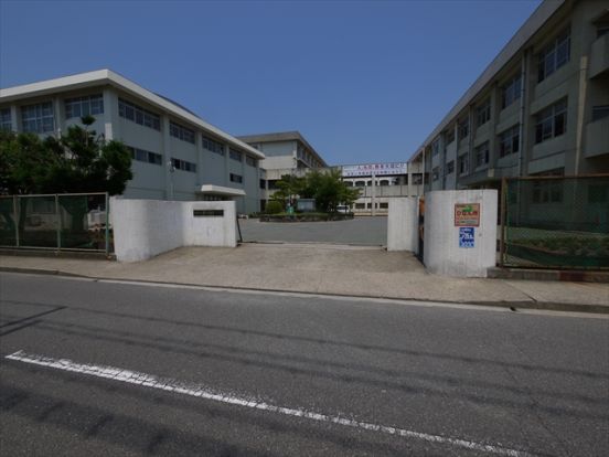 野々池中学校の画像